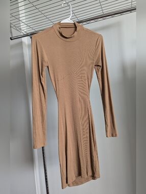 *NWOT* NVGTN Mocha 'Into You' Ribbed Long Sleeve Mock-Neck Midi Bodycon Dress